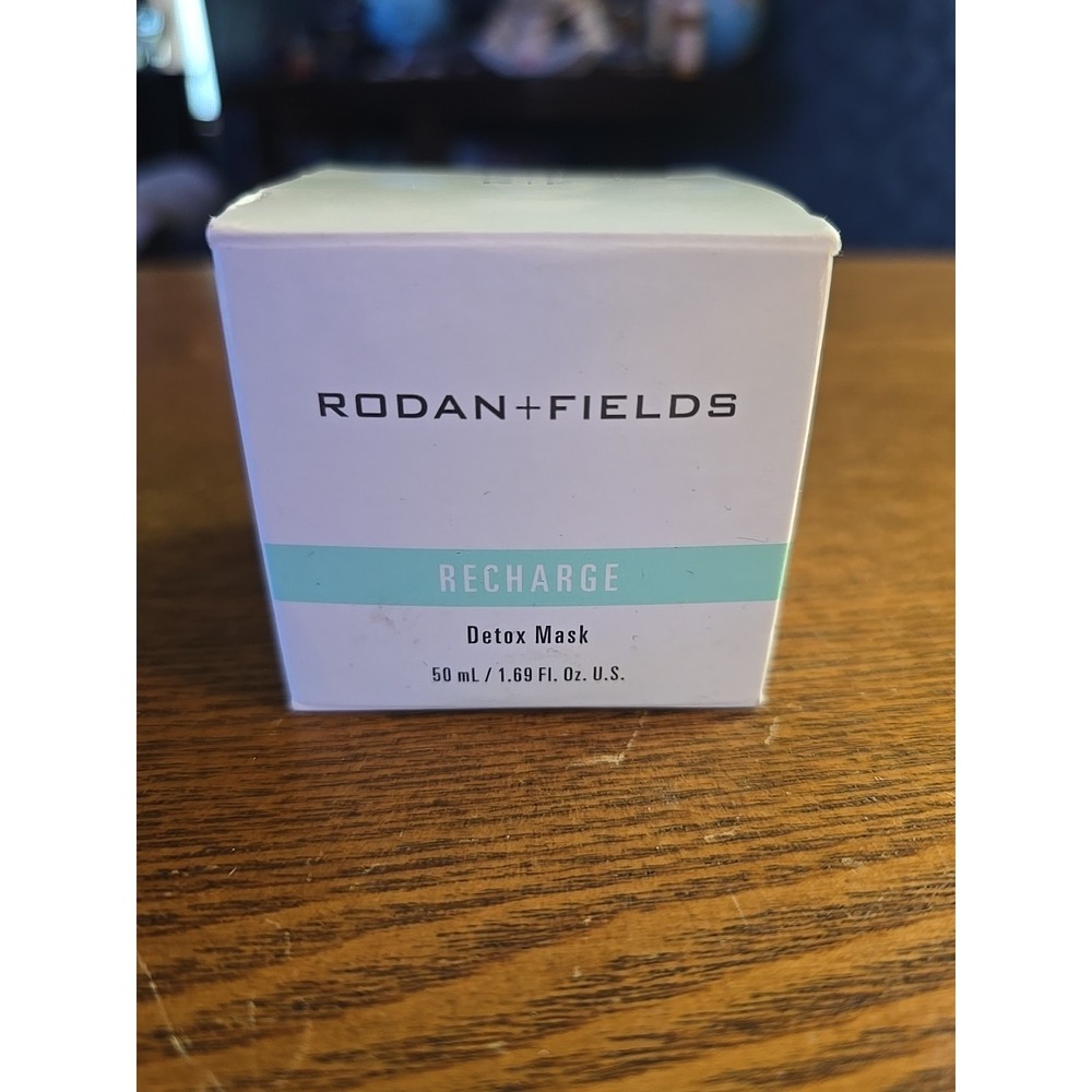 Rodan + Fields Recharge Detox Mask Charcoal 50ml NEW